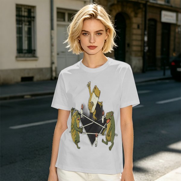 Olive T-Shirt With Frog Pentagram Ritual Graphic Print