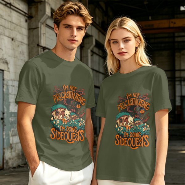 I'm Not Procrastinating I'm Doing Side Quests Cat Graphic T-Shirt