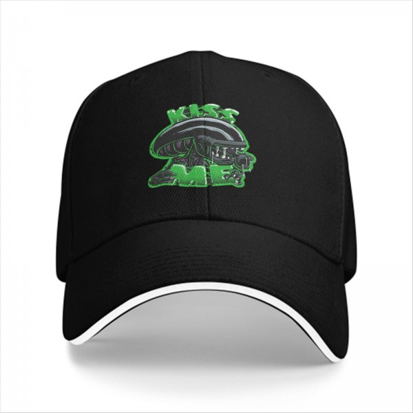 Black baseball cap with alien graphic and 'Kiss Me' text