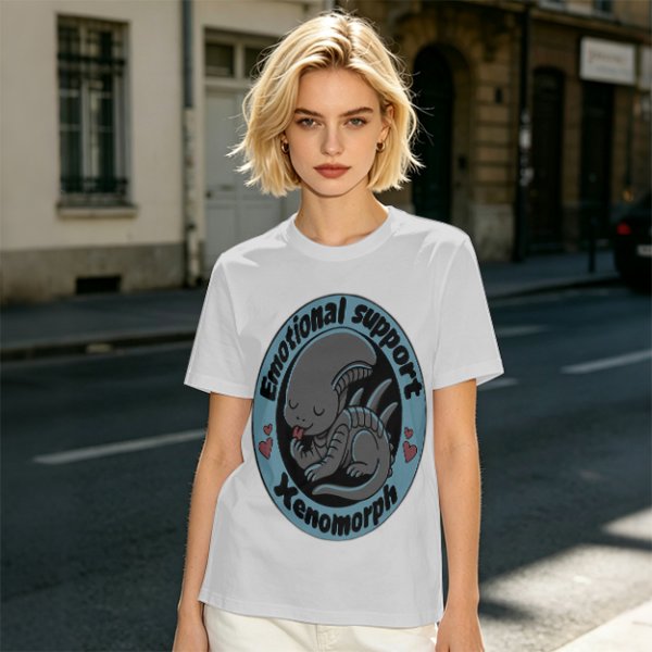 Emotional Support Xenomorph Cute Graphic T-Shirt