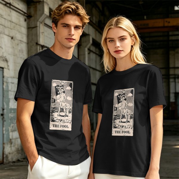 Olive T-Shirt with The Fool Tarot Card Anime Print