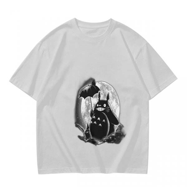 Olive t-shirt with Totoro and small spirits under full moon print