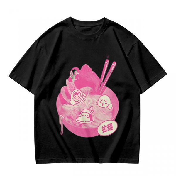 Oversized dark green t-shirt with cute pink ramen bowl graphic