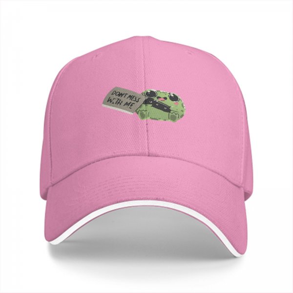 Black baseball cap with cute frog holding 'Don't mess with me' sign