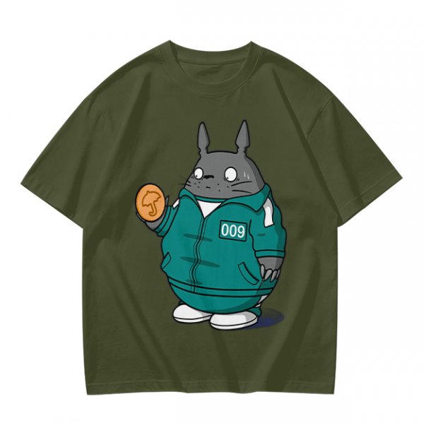 Totoro in Squid Game tracksuit holding umbrella honeycomb cookie t-shirt