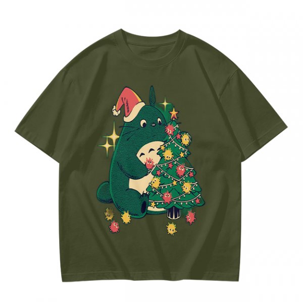 Olive Green T-Shirt With Christmas Totoro Decorating Tree Print