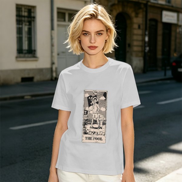 Olive T-Shirt with The Fool Tarot Card Anime Print