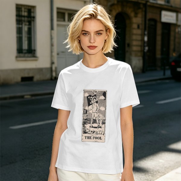 Olive T-Shirt with The Fool Tarot Card Anime Print